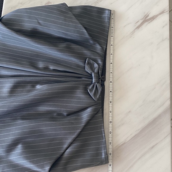 Giorgio Armani Skirt Made in Italy - Picture 6 of 8
